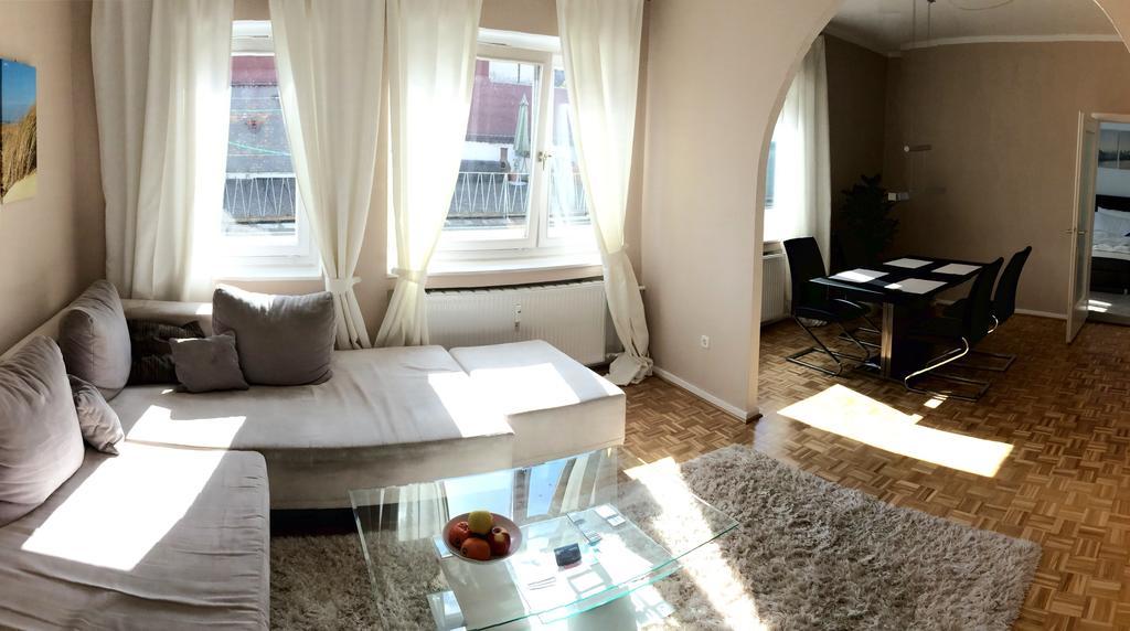 Cityapartment An der Petrikirche Braunschweig Zimmer foto